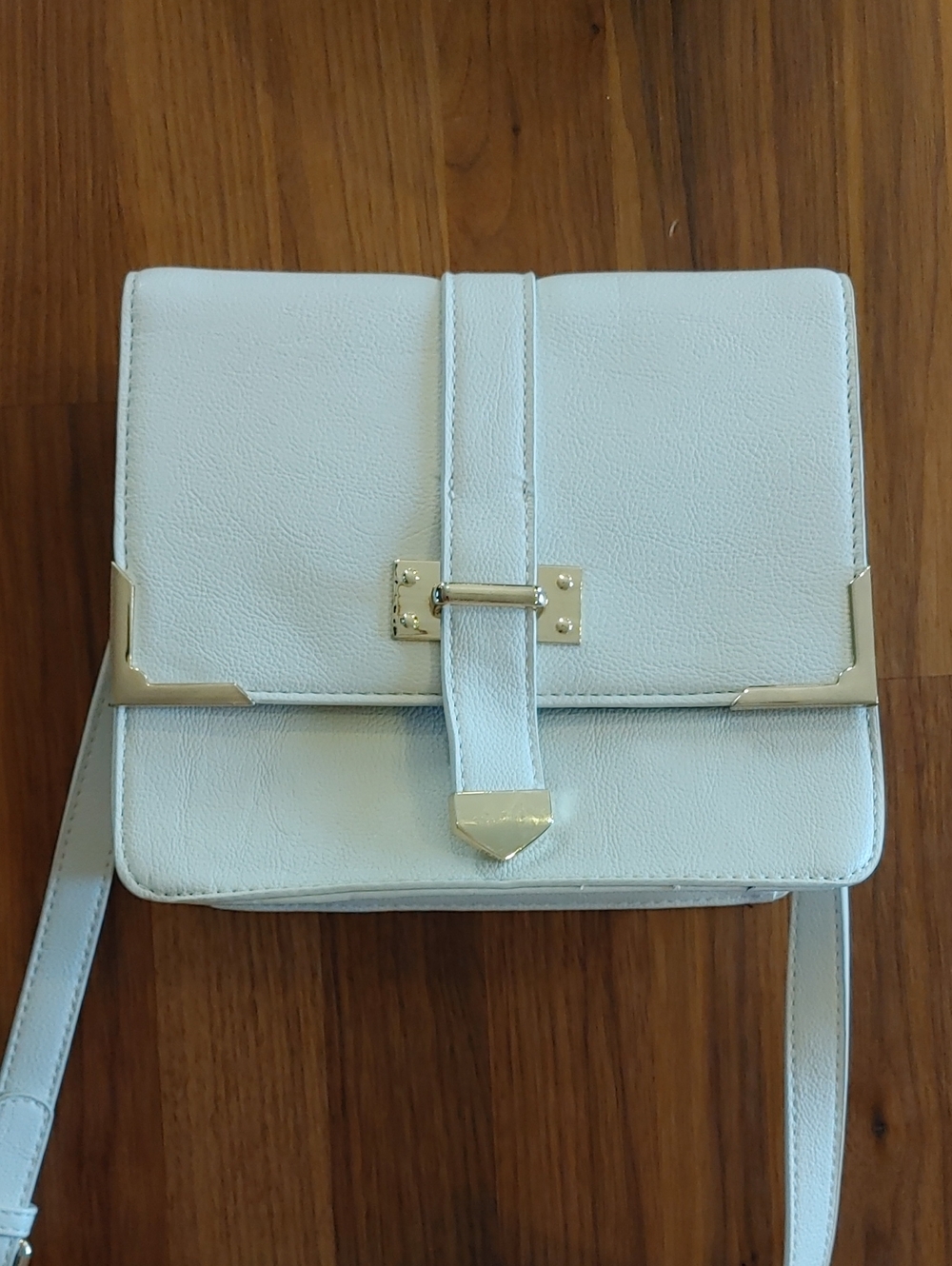 Forever 21 White Crossbody Shoulder Bag with Gold Hardware